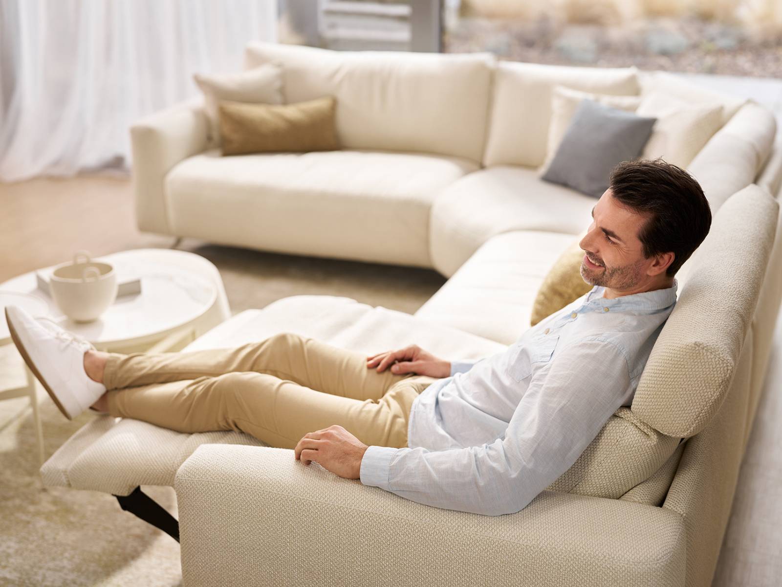 rom1961_COSMO_Ecksofa_Stoff_beige_Relaxsofa rom1961